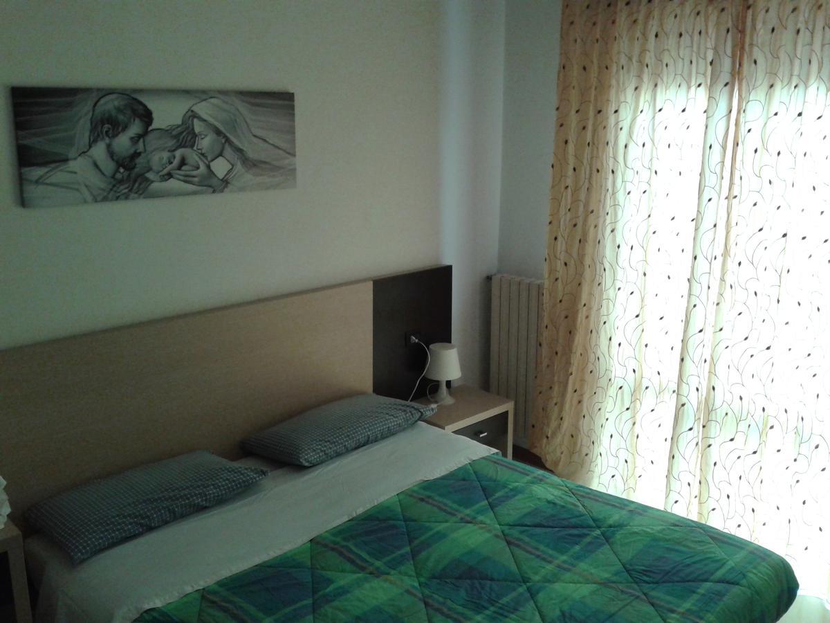 Residence Monaco Appartamenti Rimini Chambre photo