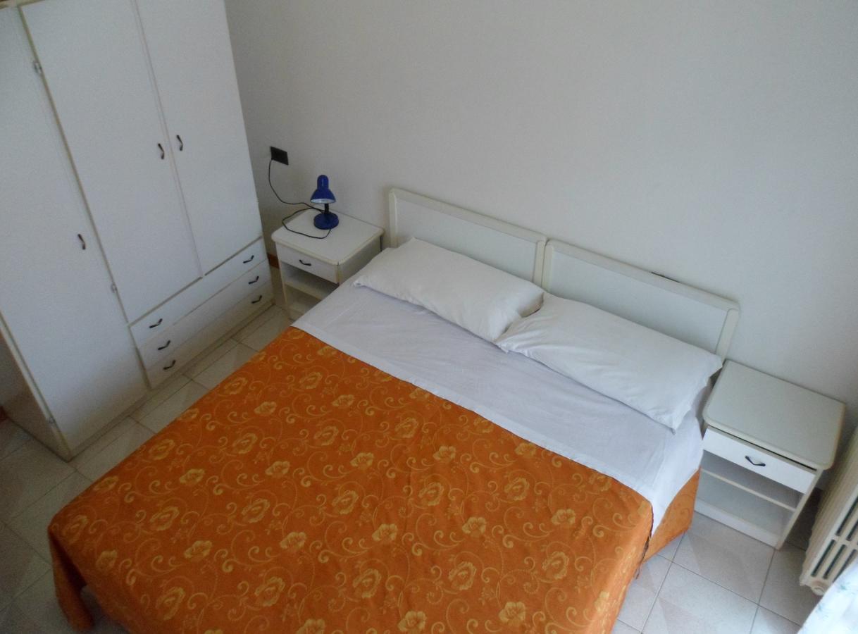 Residence Monaco Appartamenti Rimini Extérieur photo